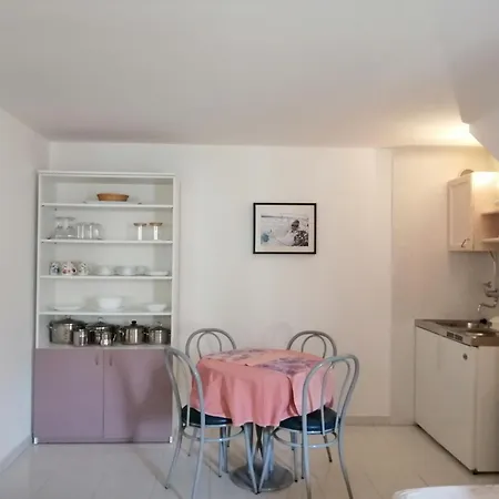With Parking Space - 2476 Appartement *
