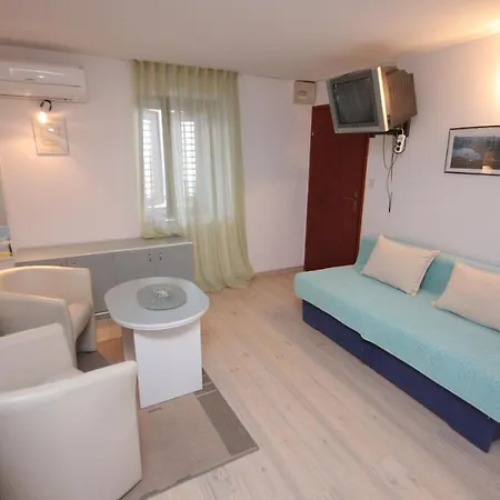 With Parking Space - 2476 Apartman Vis