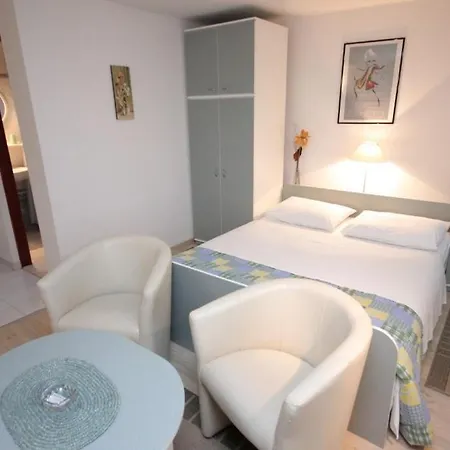 Apartamento With Parking Space - 2476 Vis